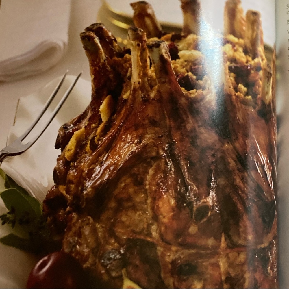 NWOT Pillsbury Holiday Cookbook - Picture 12 of 16